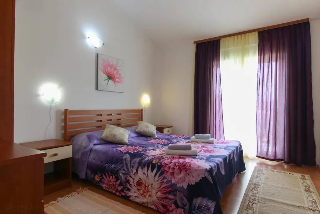 Apartments Kristina Fazana D